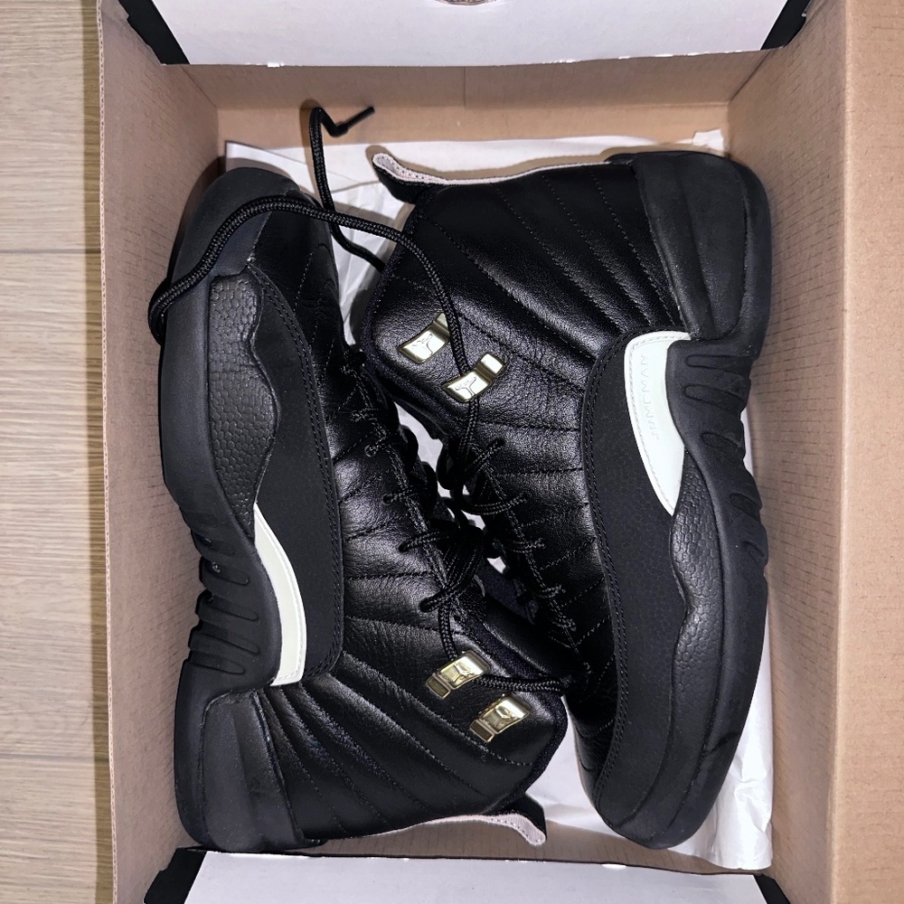 Air Jordan Retro 12’s SIZE 5Y